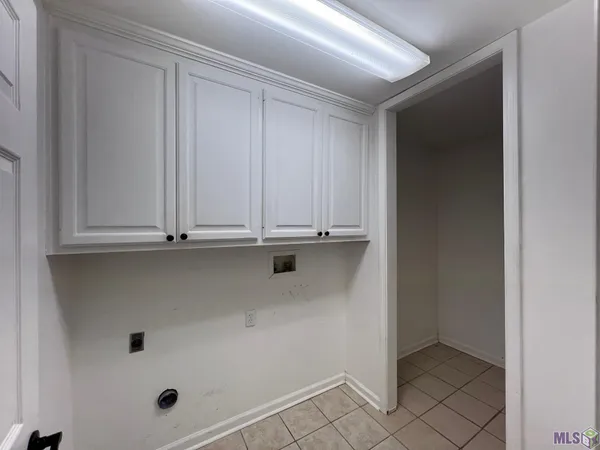 $1,695 | 8849 Timber Lane, Denham Springs, LA 70726