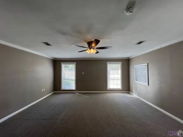 $1,695 | 8849 Timber Lane, Denham Springs, LA 70726