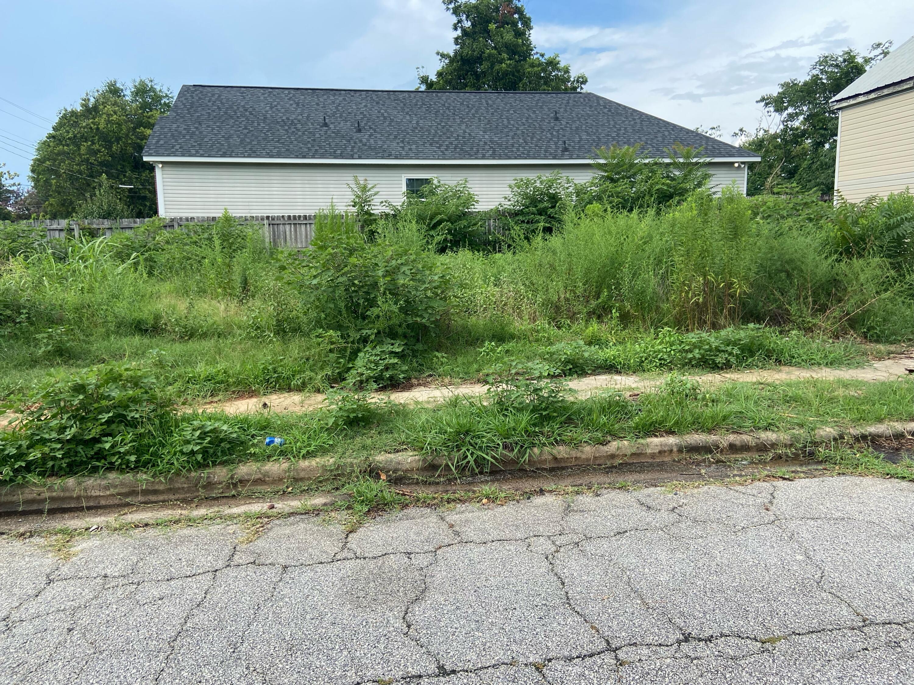 1022 10th Street Augusta, GA 30901 - Photo 2 of 3 1022 primary