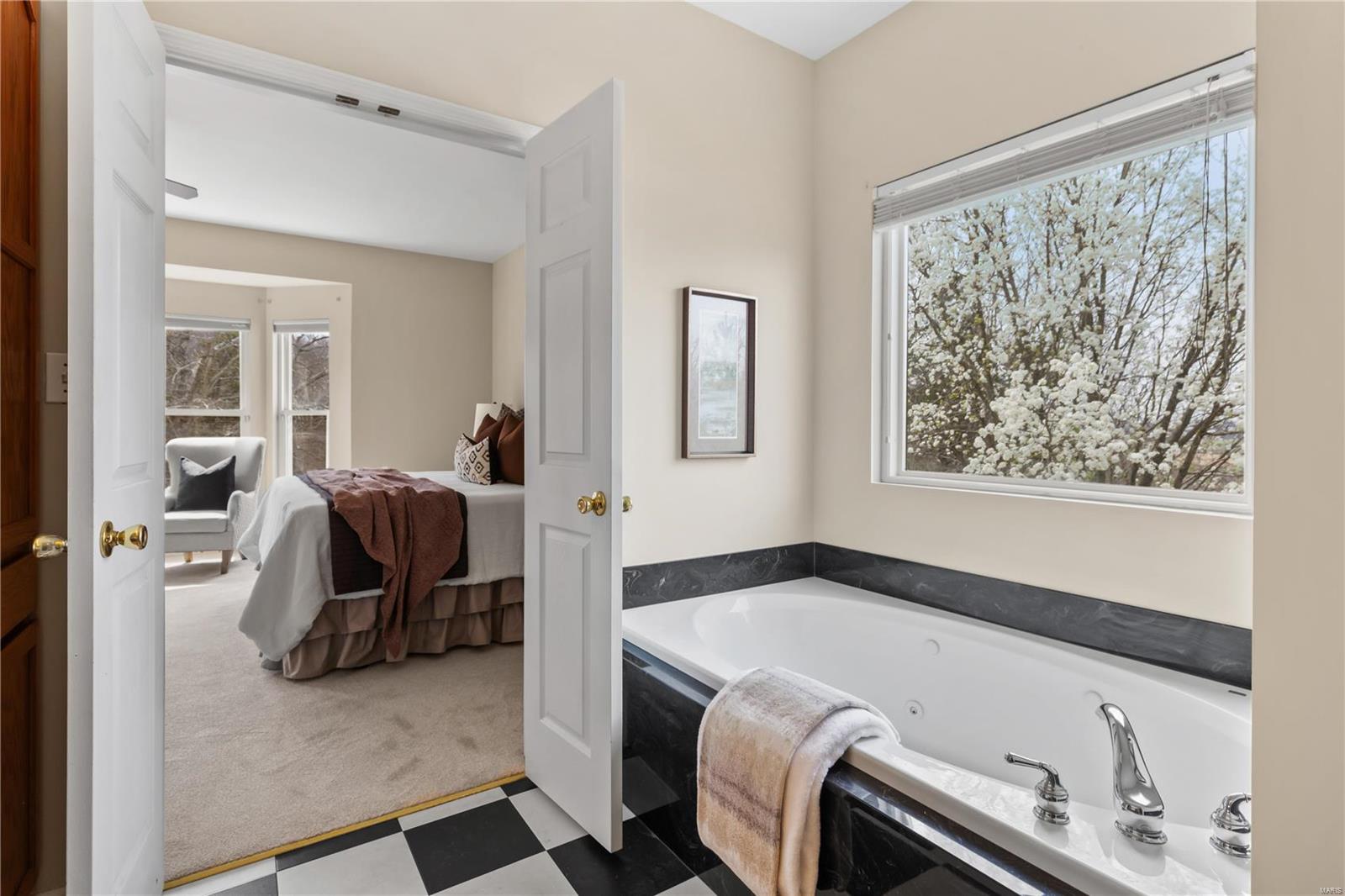 3885 Olde Mill Drive Byrnes Mill, MO 63051 - Photo 23 of 51