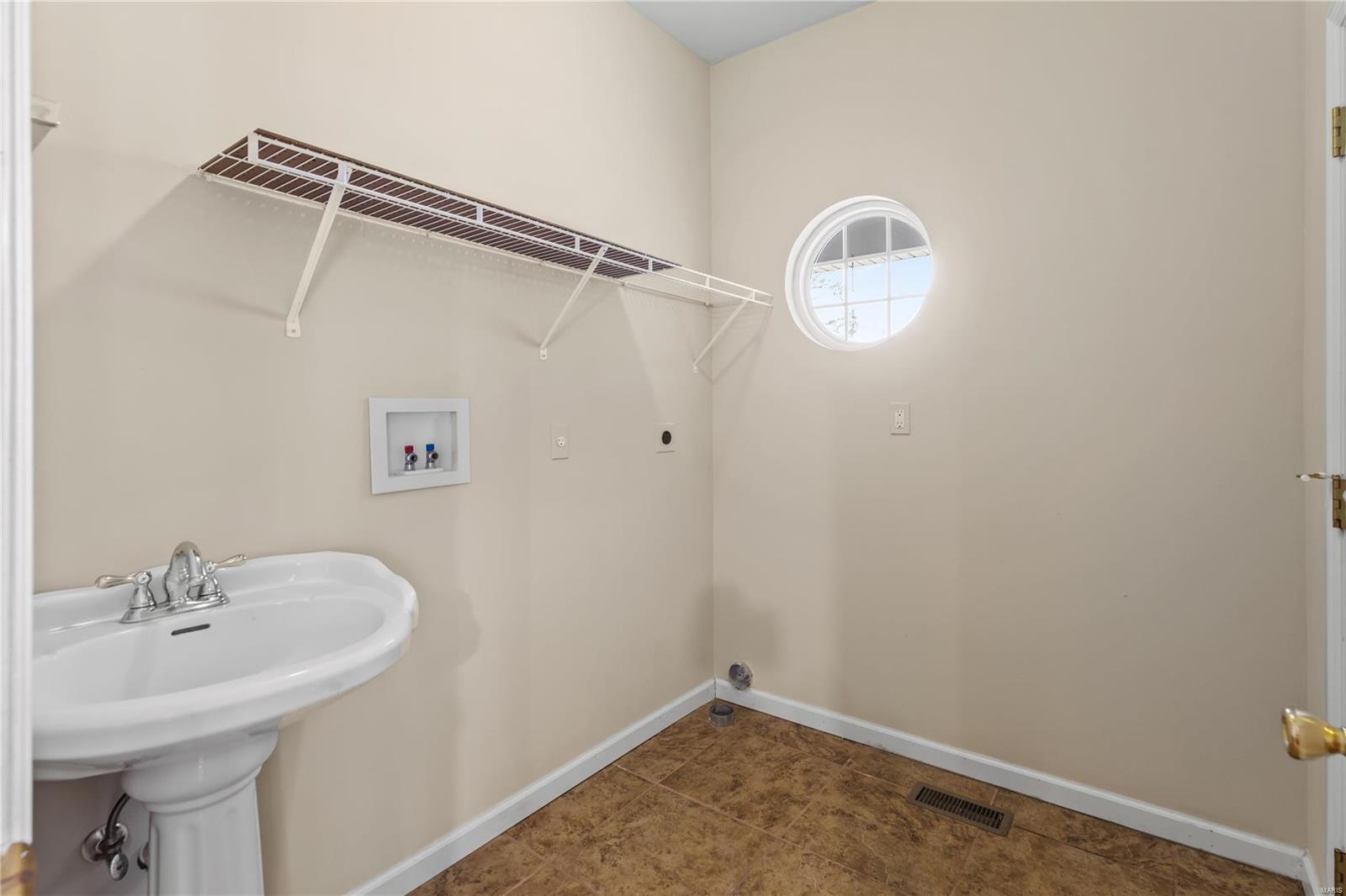 3885 Olde Mill Drive Byrnes Mill, MO 63051 - Photo 27 of 51