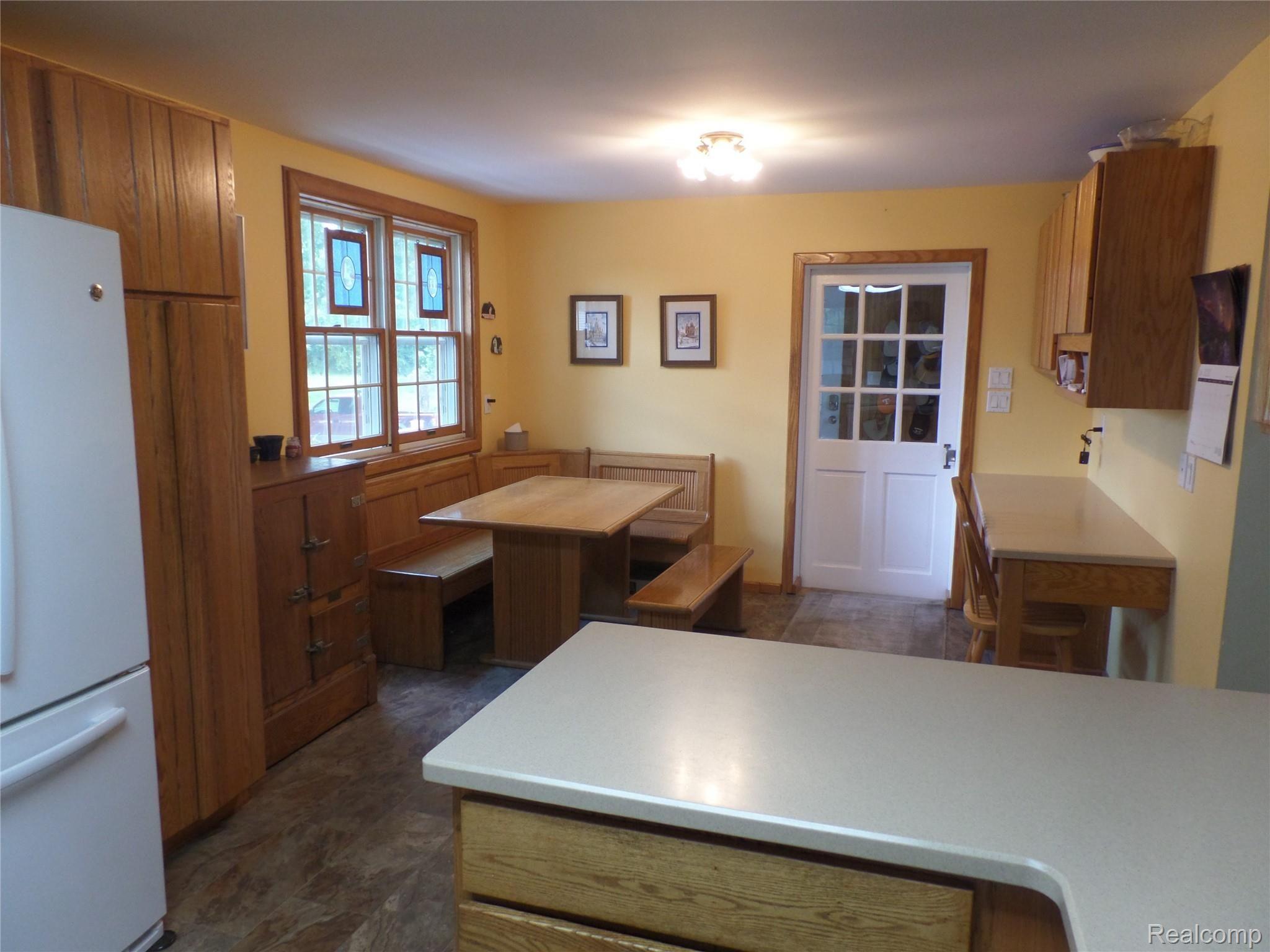 11039 Halsey Road Grand Blanc, MI 48439 - Photo 10 of 37 SAM_0540.JPG