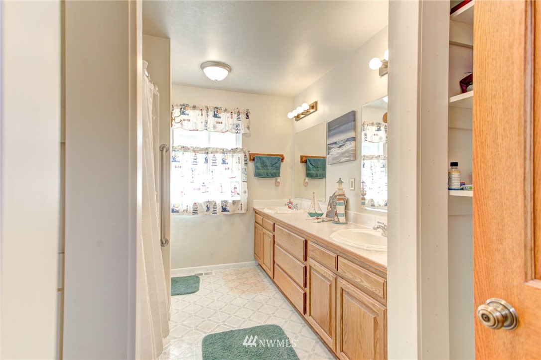 8941 Neppel Road Northeast Moses Lake, WA 98837 - Photo 22 of 24 Gallery Image 22