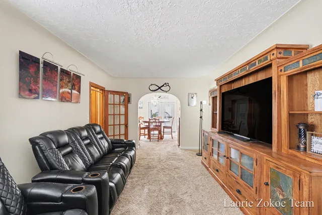 $1,150,000 | 7737 Fruit Ridge Avenue Northwest, Sparta, MI 49345