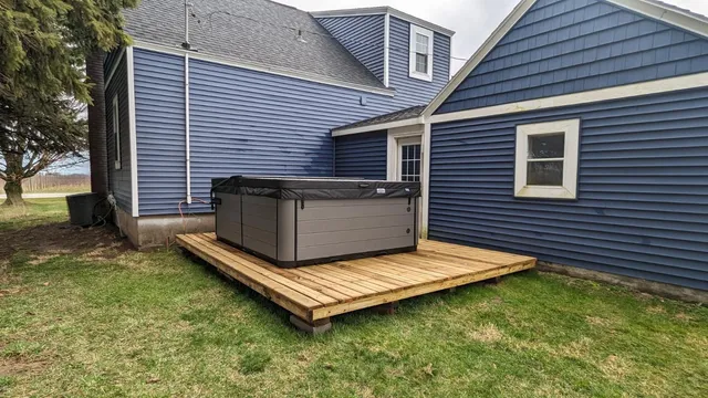 $1,150,000 | 7737 Fruit Ridge Avenue Northwest, Sparta, MI 49345