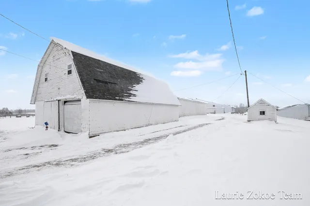 $1,150,000 | 7737 Fruit Ridge Avenue Northwest, Sparta, MI 49345