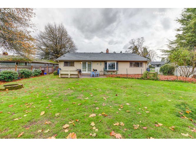 180 Canemah Road Oregon City, OR 97045 - Photo 26 of 27 Gallery Image 26