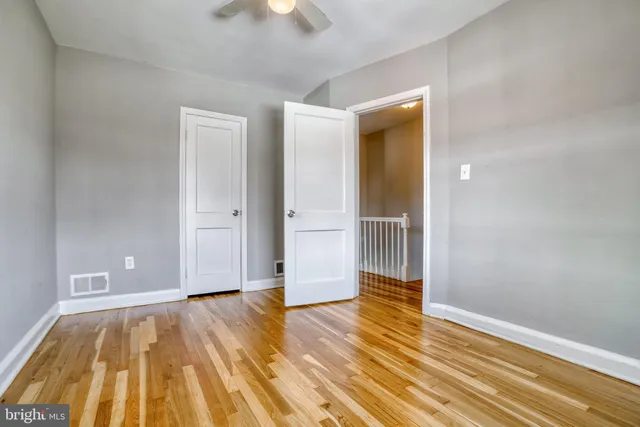 $2,200 | 1938 Guy Way, Dundalk, MD 21222