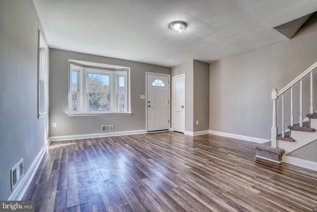 $2,200 | 1938 Guy Way, Dundalk, MD 21222