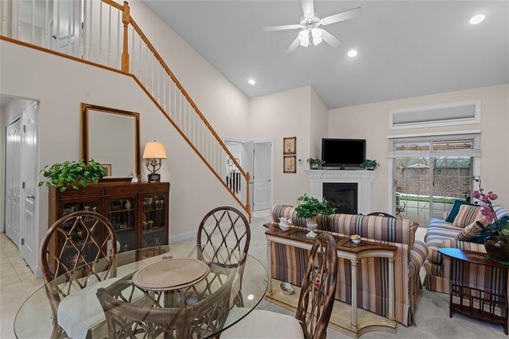 2010 Bandek Lane Lawrence, PA 15055 - Photo 12 of 50