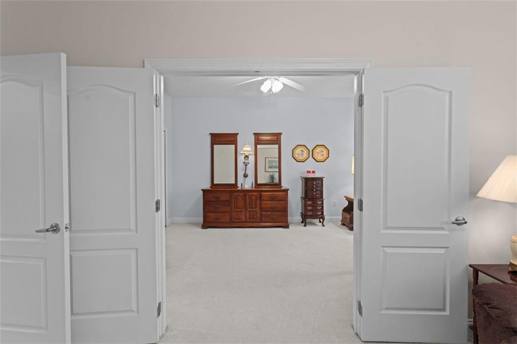 2010 Bandek Lane Lawrence, PA 15055 - Photo 22 of 50