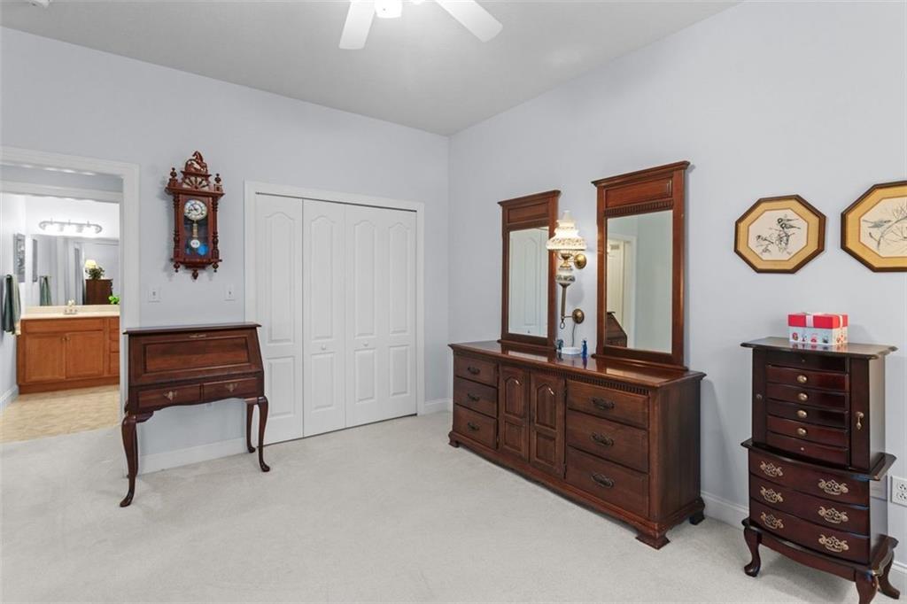 2010 Bandek Lane Lawrence, PA 15055 - Photo 24 of 50