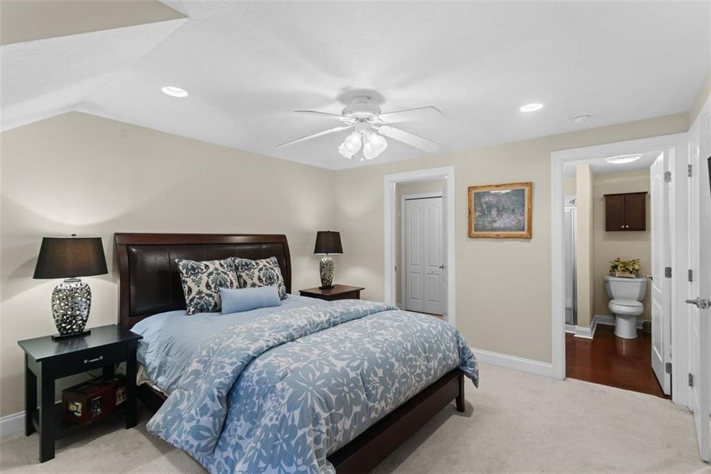 2010 Bandek Lane Lawrence, PA 15055 - Photo 35 of 50