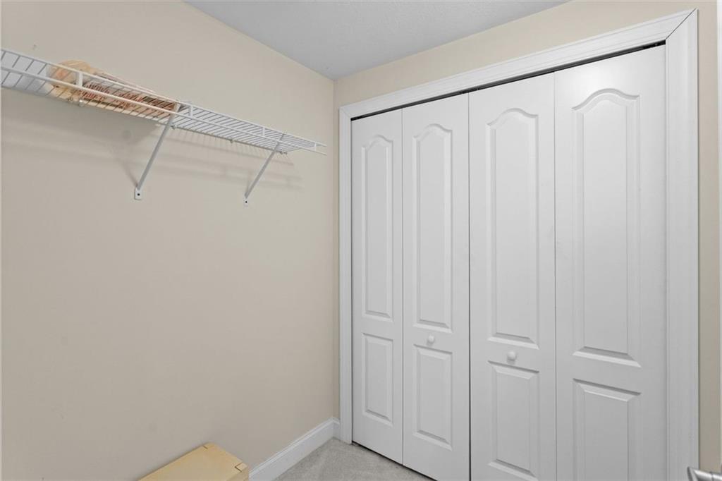 2010 Bandek Lane Lawrence, PA 15055 - Photo 37 of 50