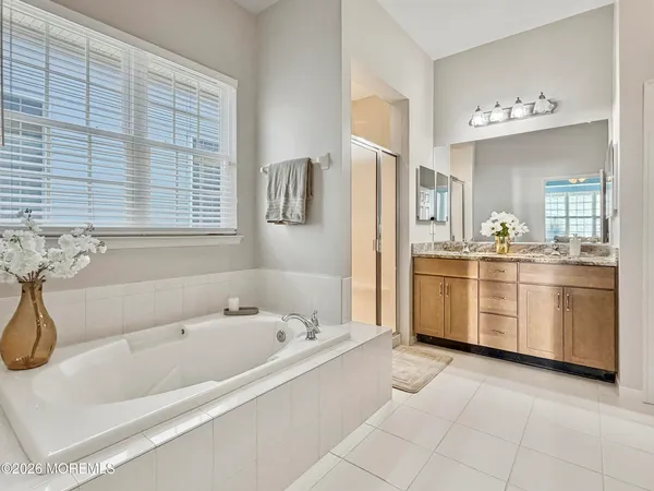 $540,000 | 1 Bay Hill Road, Jackson, NJ 08527