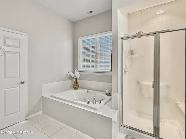 $540,000 | 1 Bay Hill Road, Jackson, NJ 08527