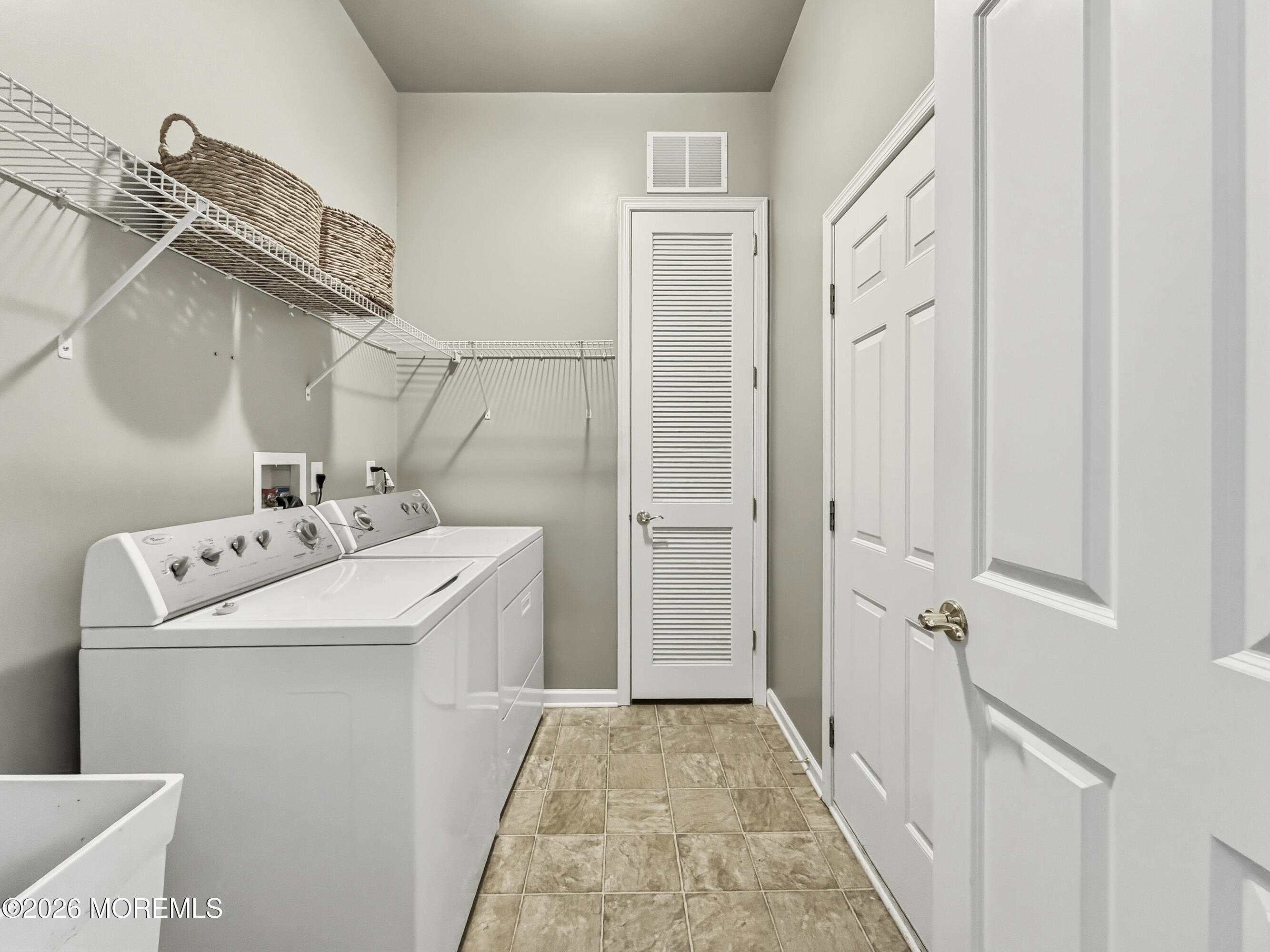 1 Bay Hill Road Jackson, NJ 08527 - Photo 27 of 31 laundry