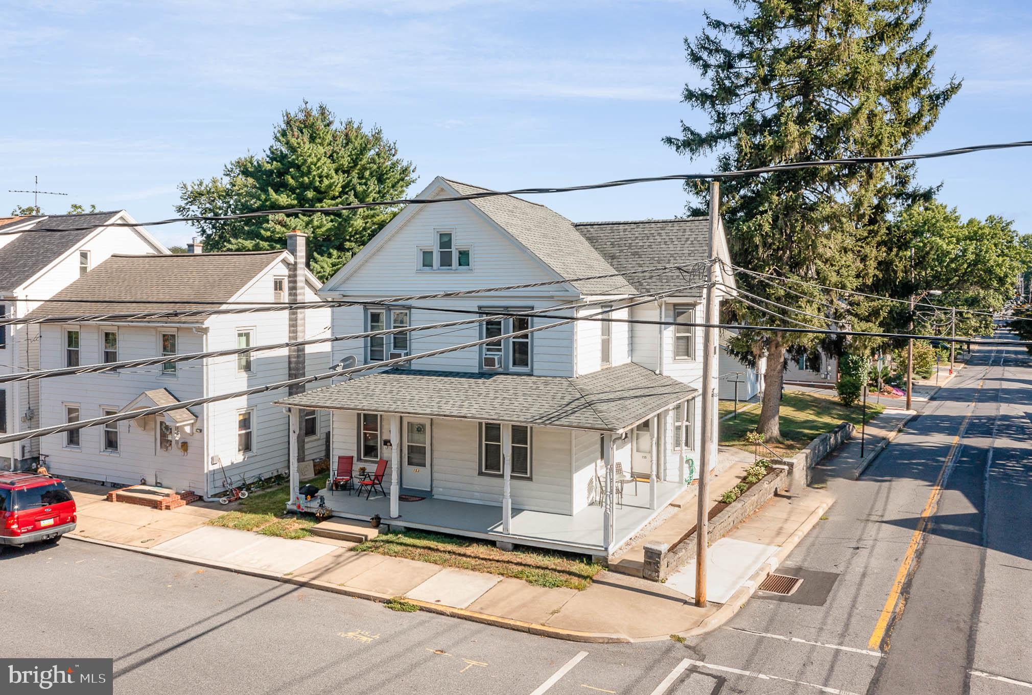 153 East New Street Lititz, PA 17543 - Photo 1 of 42