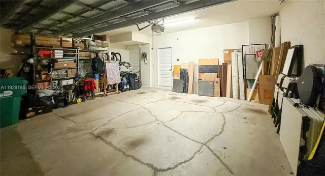 $1,350,000 | 4654 Northwest 84th Avenue, Doral, FL 33166