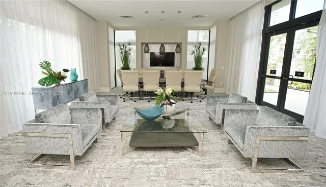 $1,350,000 | 4654 Northwest 84th Avenue, Doral, FL 33166