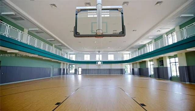 $1,350,000 | 4654 Northwest 84th Avenue, Doral, FL 33166