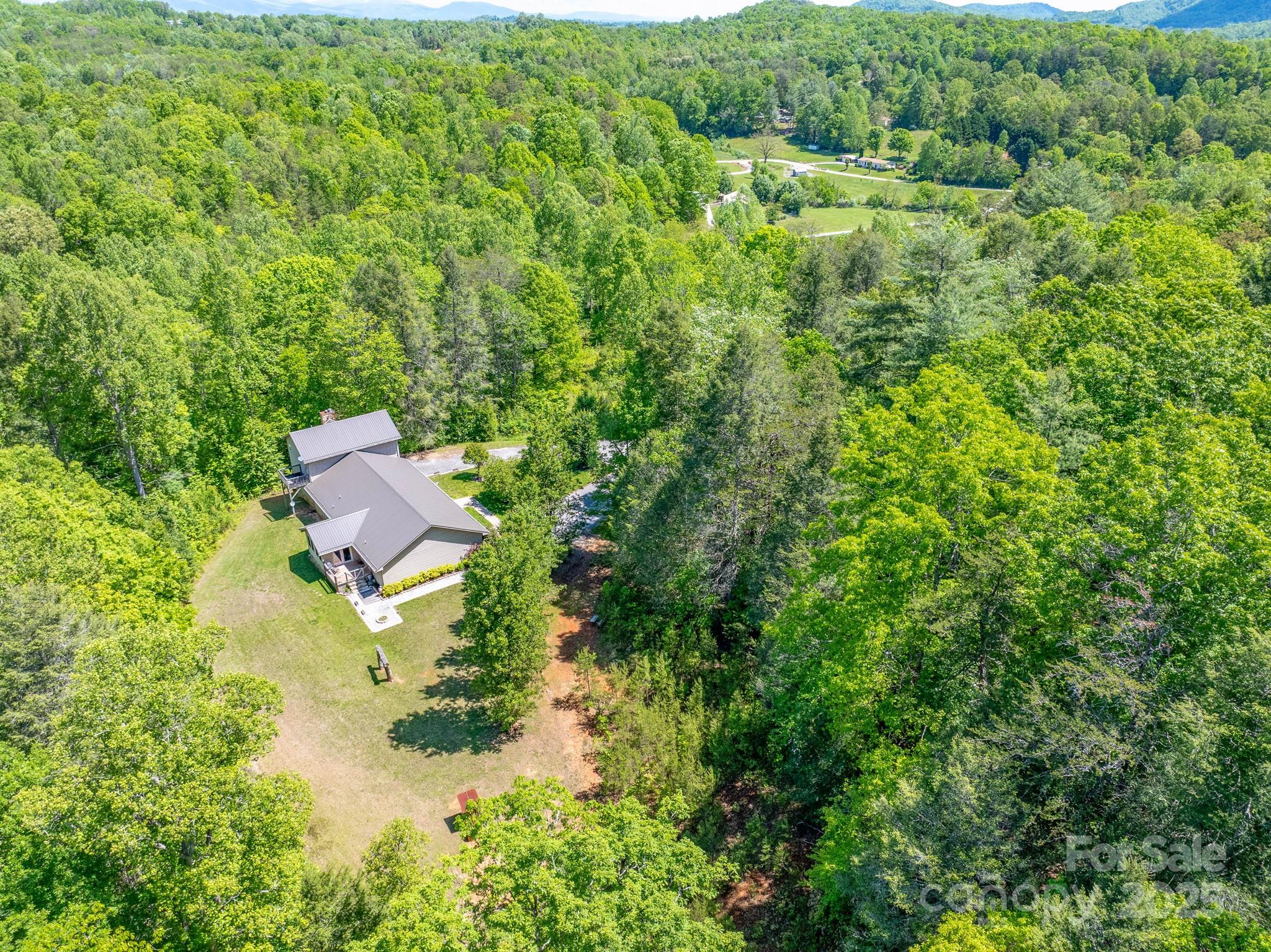 635 Worley Road Marion, NC 28752 - Photo 31 of 37