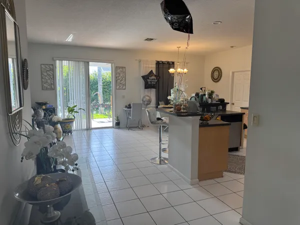 $489,900 | 1011 Salmon Isle, Greenacres, FL 33413