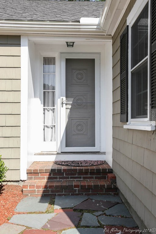 5 Cedarview Road Ipswich, MA 01938 - Photo 4 of 30 a front view of a house with window
