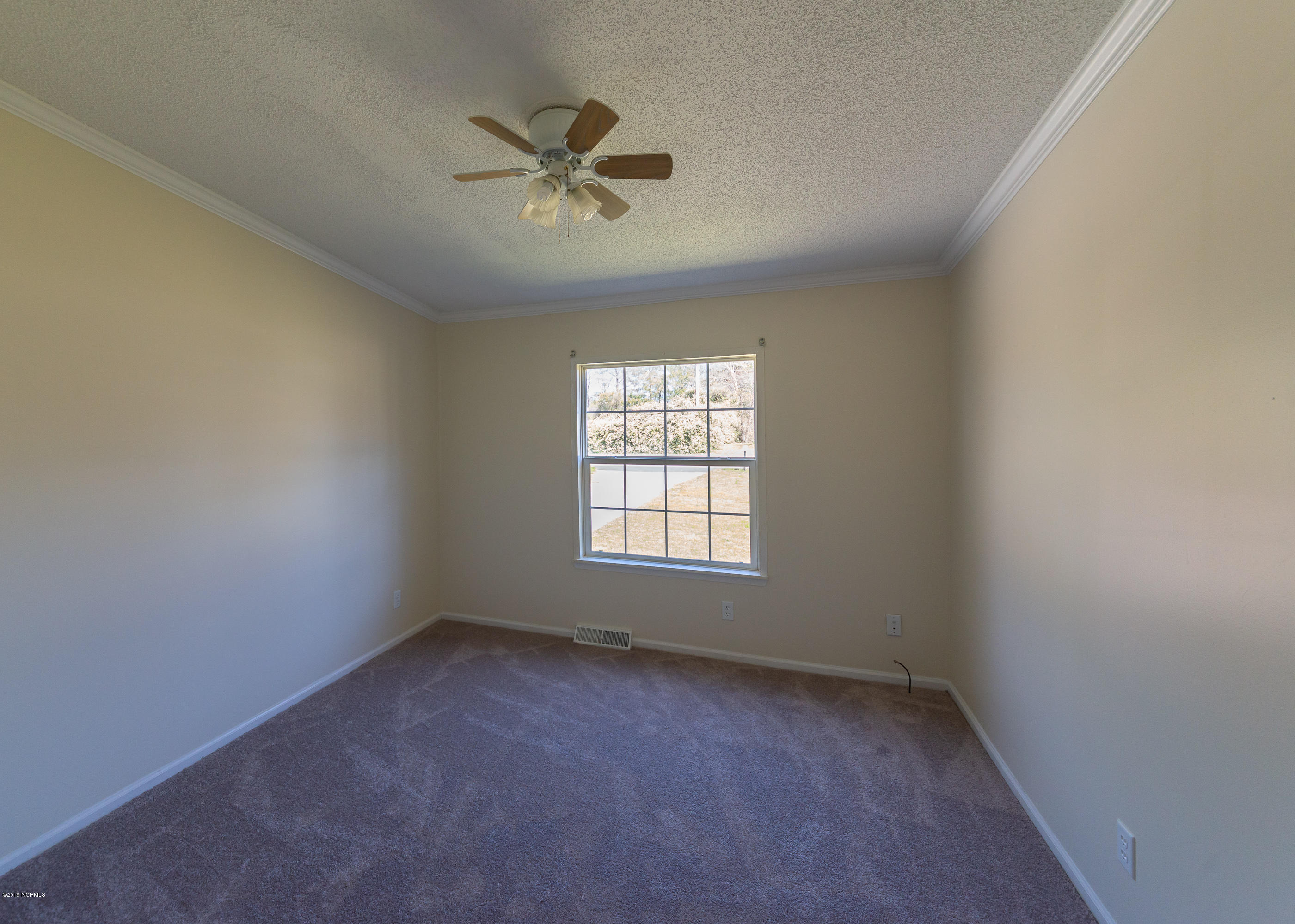 410 Moores Landing Road Hampstead, NC 28443 - Photo 15 of 26 Bedroom 2