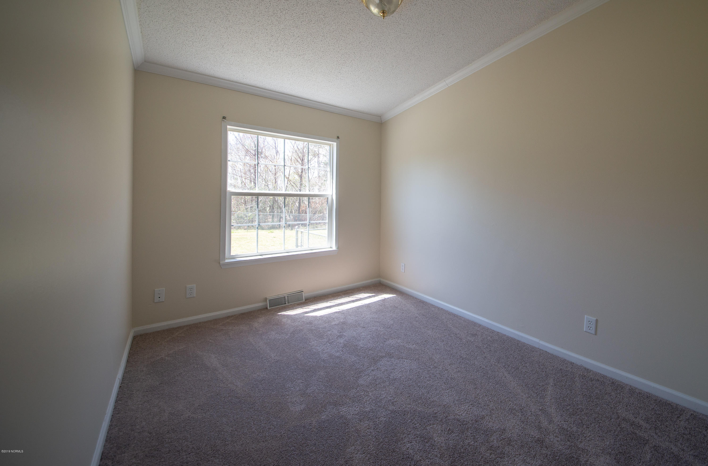 410 Moores Landing Road Hampstead, NC 28443 - Photo 17 of 26 Bedroom 3