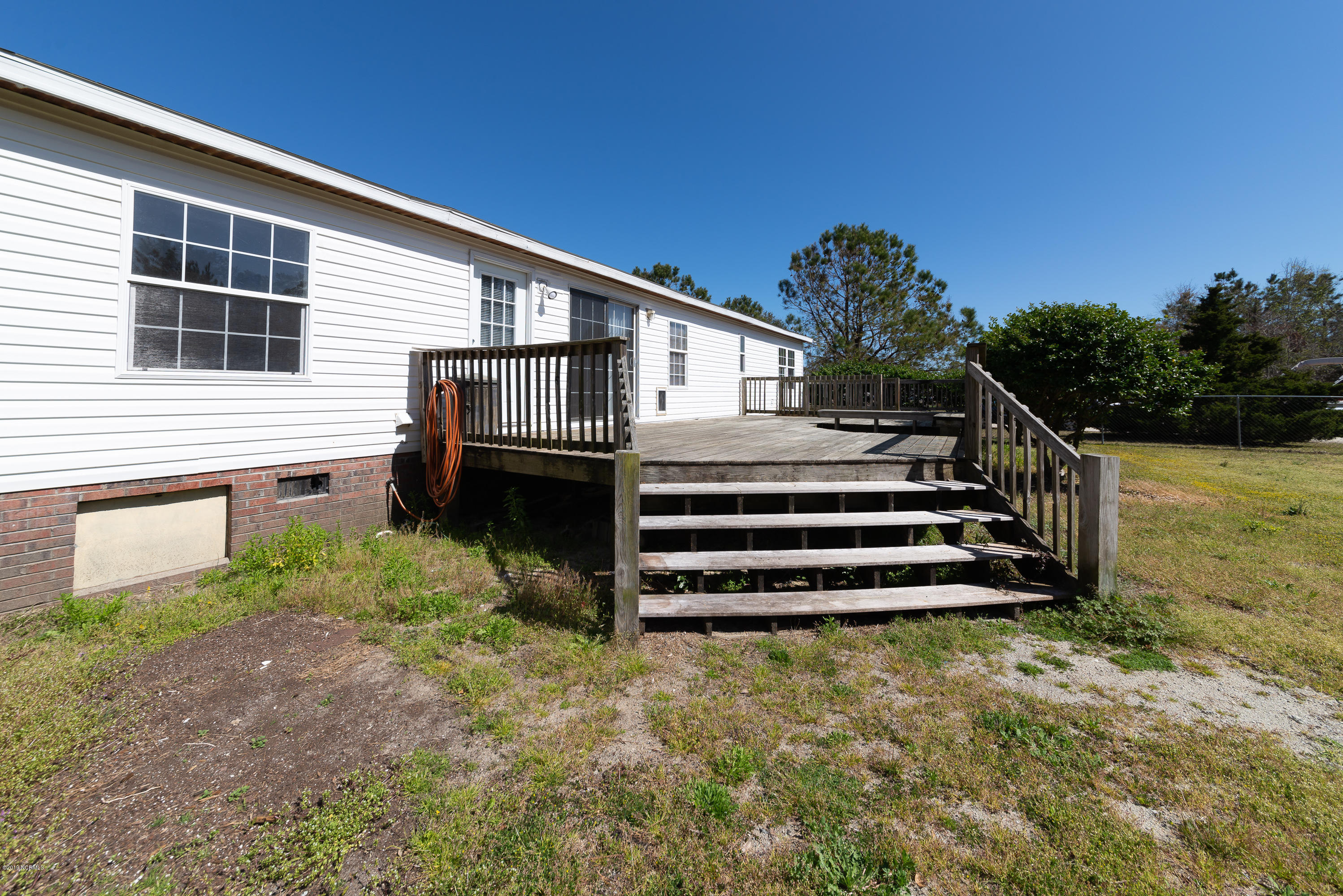 410 Moores Landing Road Hampstead, NC 28443 - Photo 21 of 26 Rear Deck