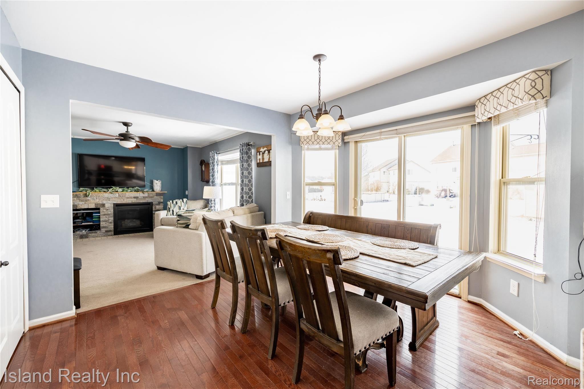 9179 Maple Ridge Drive Newport, MI 48166 - Photo 9 of 25 9179 Maple Ridge, Newport (9 of 25).jpg