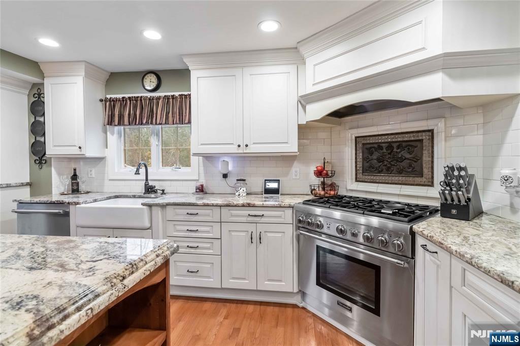 1432 Macopin Road West Milford, NJ 07480 - Photo 17 of 48