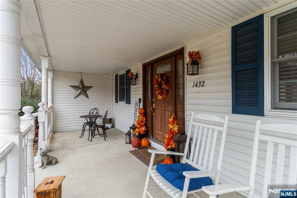 1432 Macopin Road West Milford, NJ 07480 - Photo 7 of 48