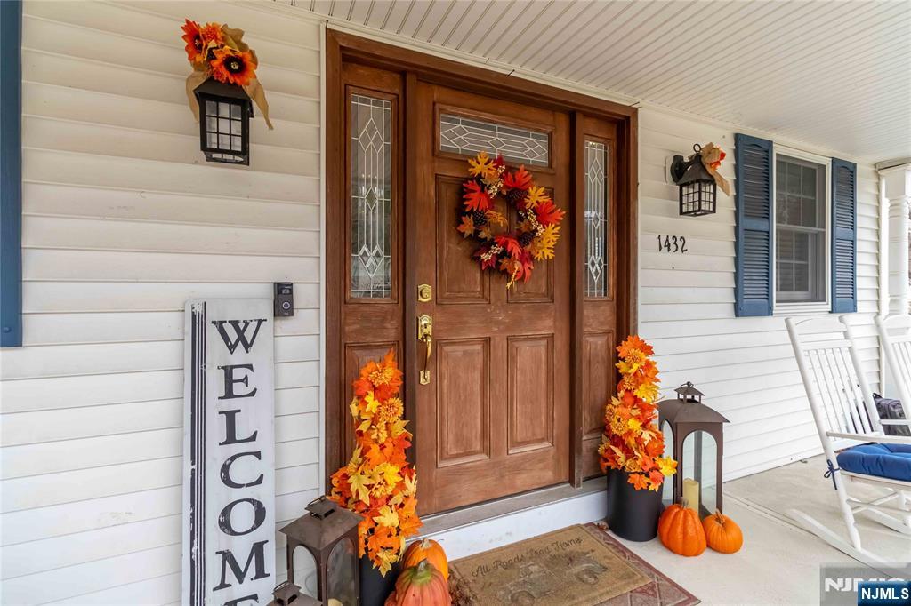 1432 Macopin Road West Milford, NJ 07480 - Photo 8 of 48