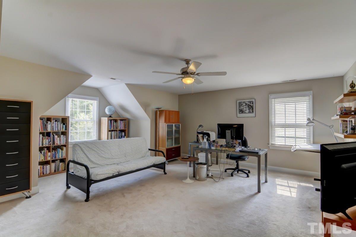 3728 Congeniality Way Raleigh, NC 27613 - Photo 14 of 19