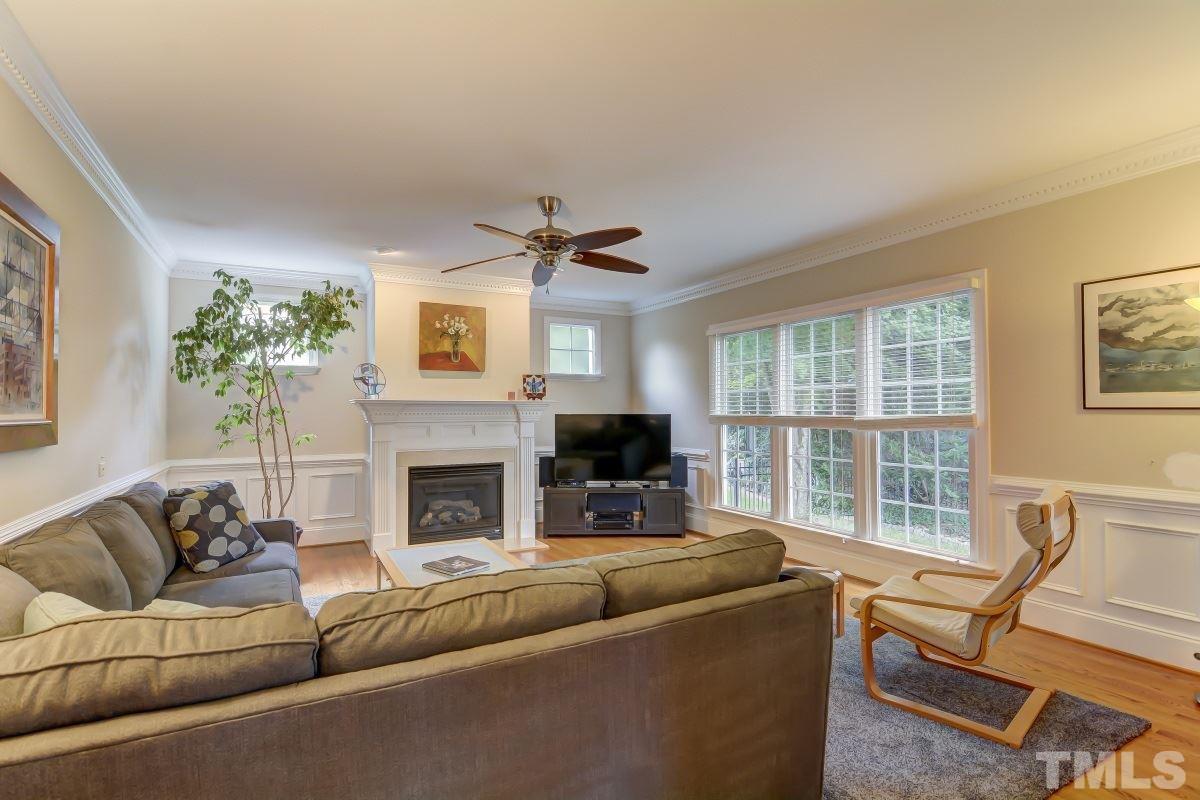 3728 Congeniality Way Raleigh, NC 27613 - Photo 3 of 19