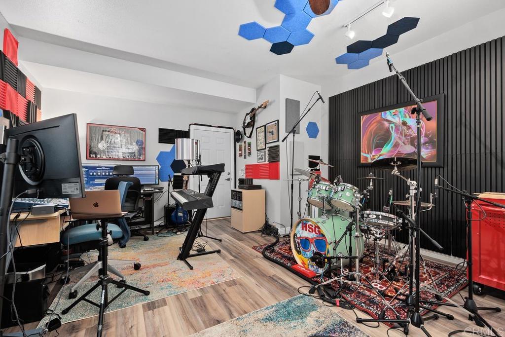 923 Citrine Way San Marcos, CA 92078 - Photo 39 of 47 a view of a room with gym equipment