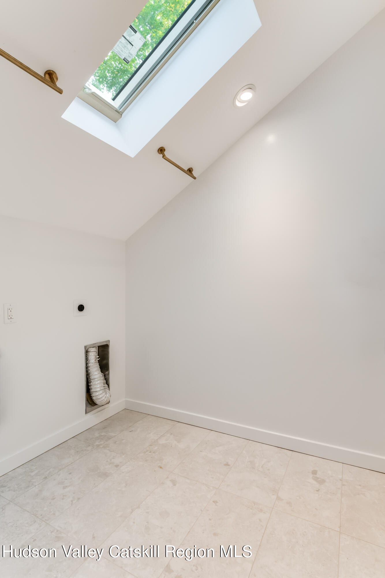 9 Mountain Road Rosendale, NY 12472 - Photo 38 of 46 a room