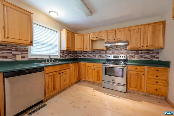 $449,900 | 497 Sunset Drive, Stanardsville, VA 22973