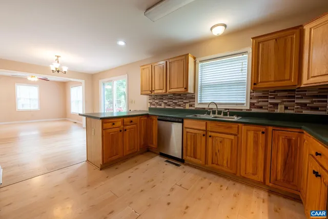 $459,900 | 497 Sunset Drive, Stanardsville, VA 22973