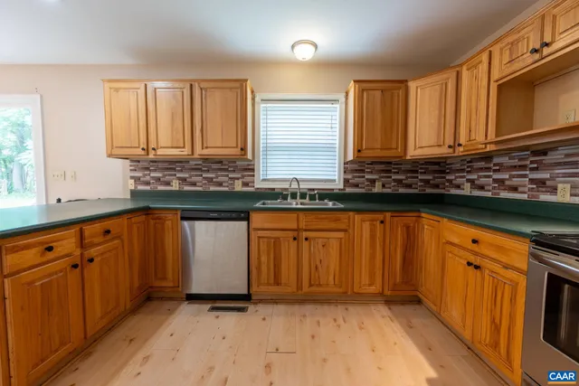 $459,900 | 497 Sunset Drive, Stanardsville, VA 22973