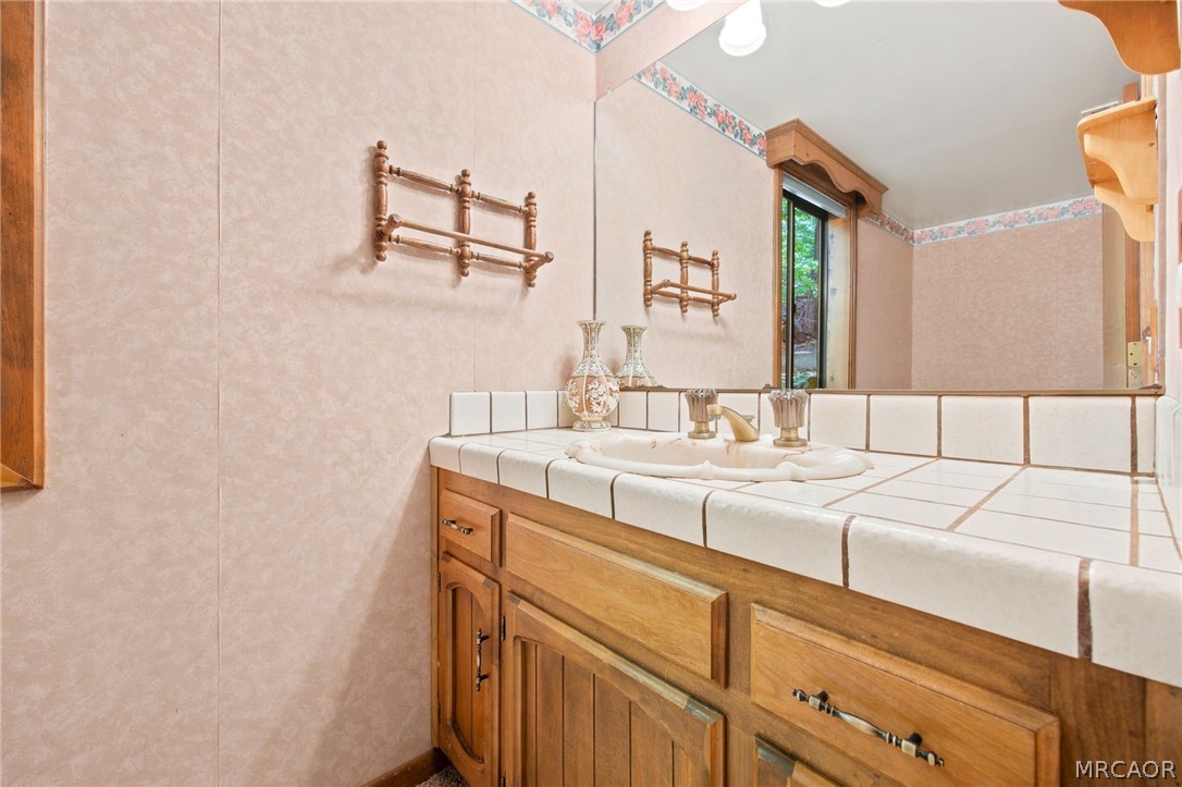 745 Kuffel Canyon Road Skyforest, CA 92385 - Photo 18 of 60 Gallery Image 18