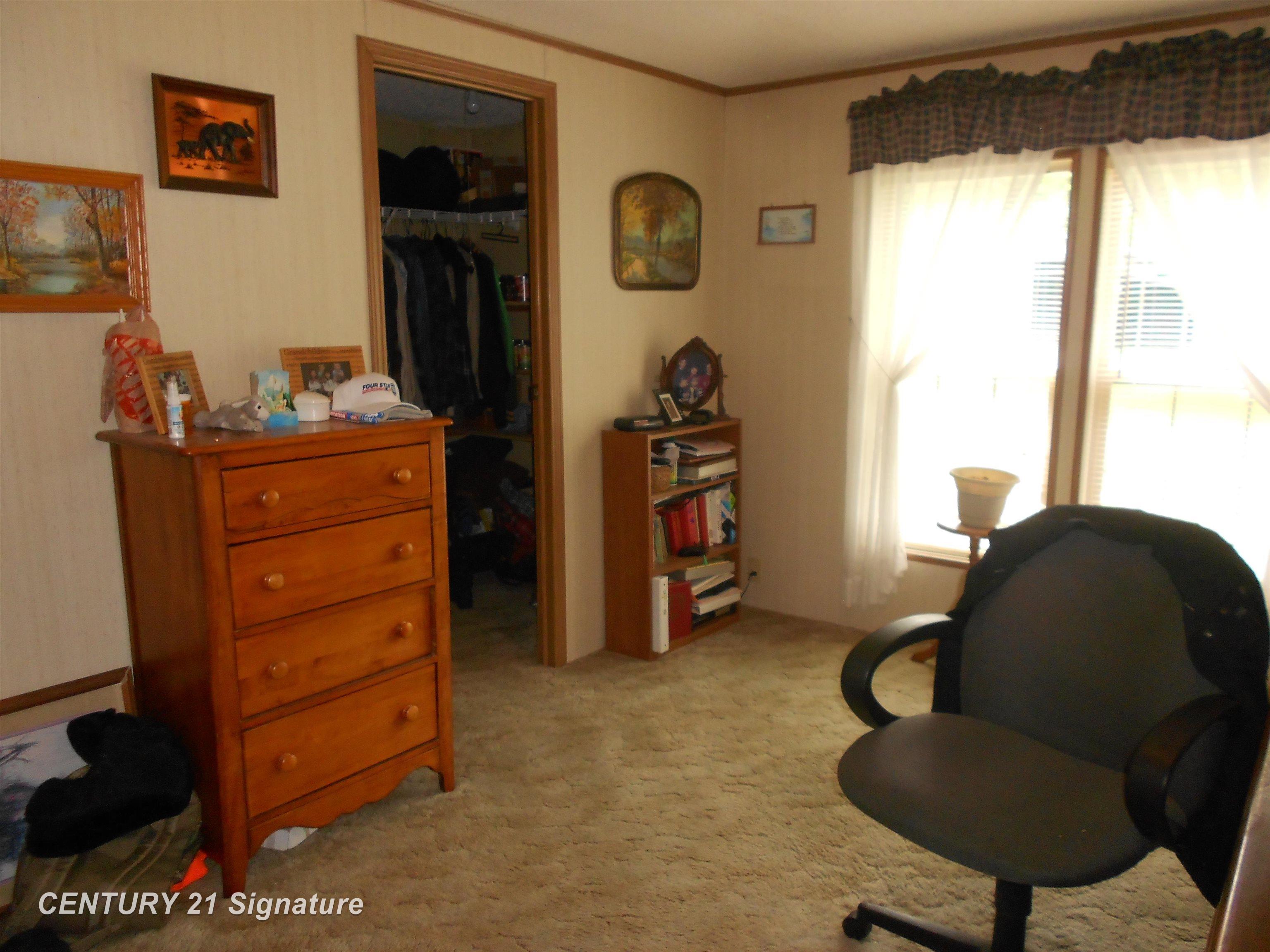 5185 Henderson Lake Road Prescott, MI 48756 - Photo 12 of 39 50116528-9.JPG
