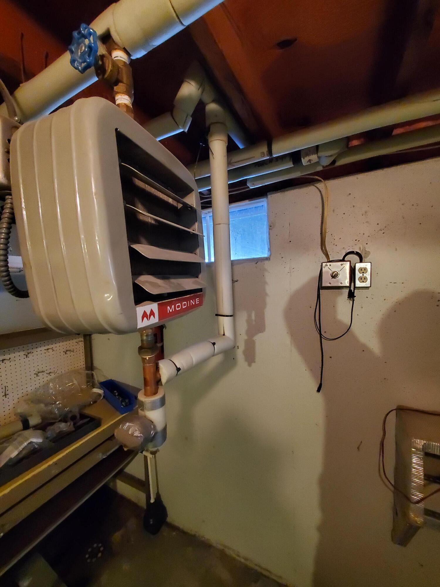 431 Birch Street Bangor, ME 04401 - Photo 33 of 35 20240121_130229