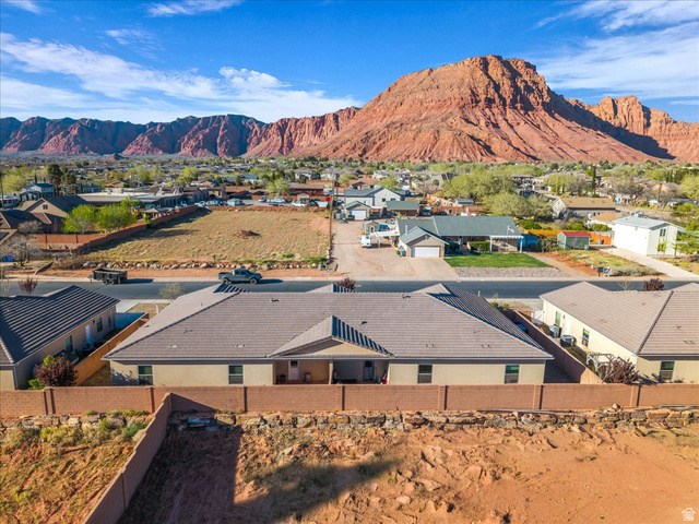157 West 200 South Ivins, UT 84738 - Photo 9 of 28