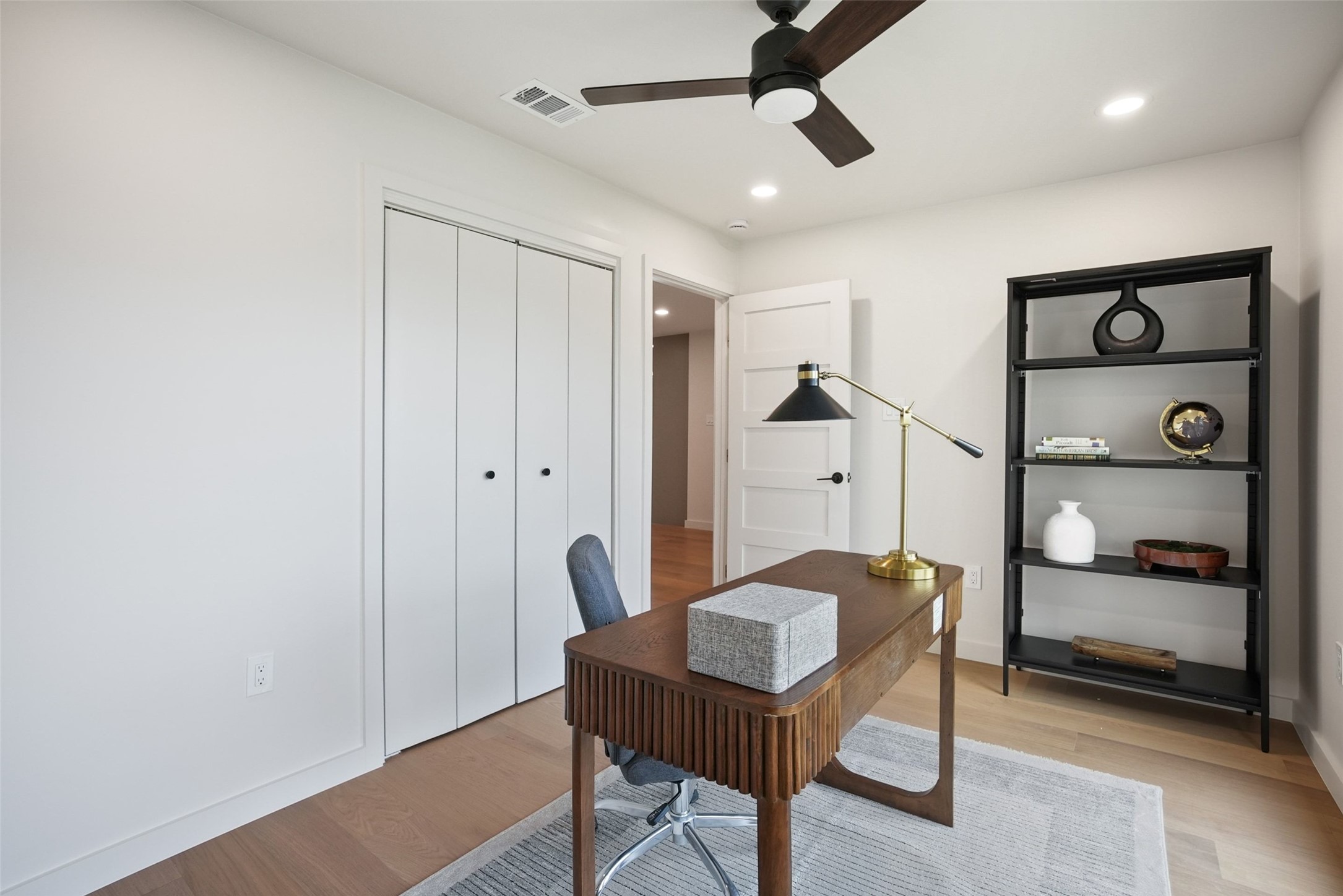 6307 Clubway Lane Austin, TX 78745 - Photo 25 of 34 a view of a workspace with furniture