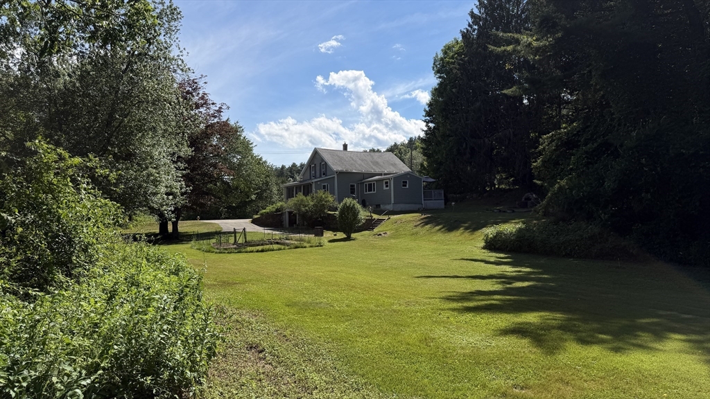 445 Lebanon Hill Road Southbridge, MA 01550 - Photo 27 of 38