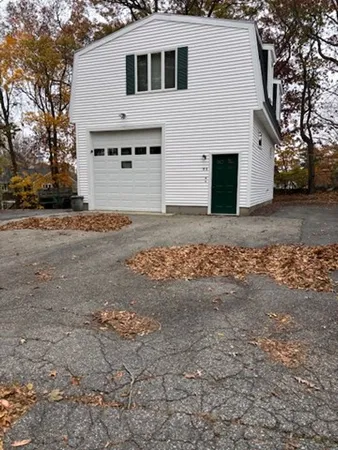 $2,000 | 17A Maywood Lane, Unit C, Woburn, MA 01801