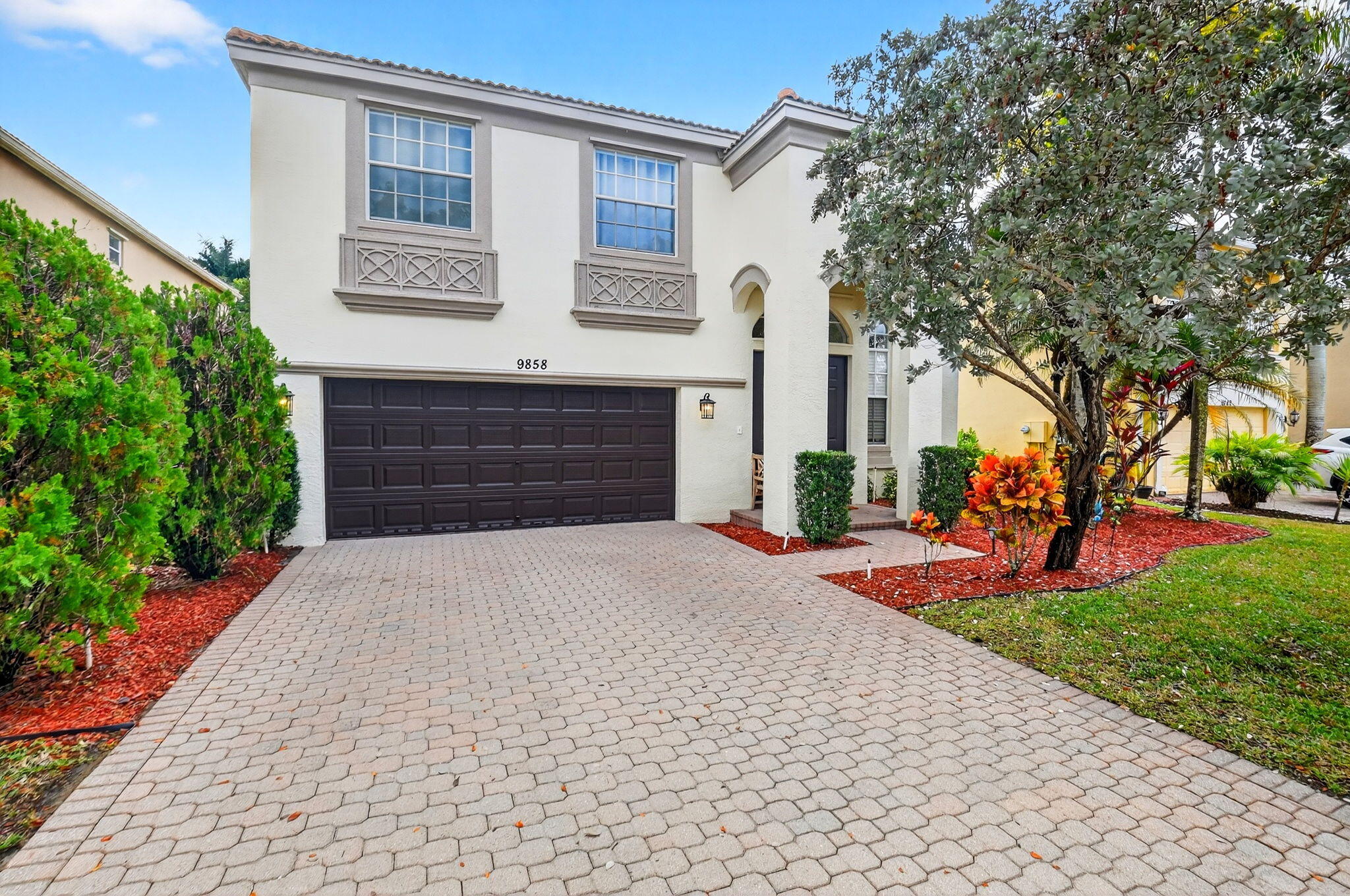 9858 Shepard Place Wellington, FL 33414 - Photo 2 of 96 3-web-or-mls-DSC_8414